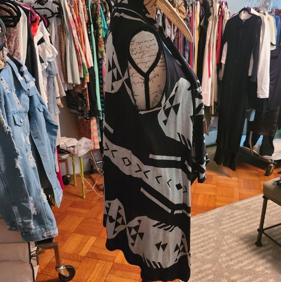 Sweater vest - Picture 2 of 4